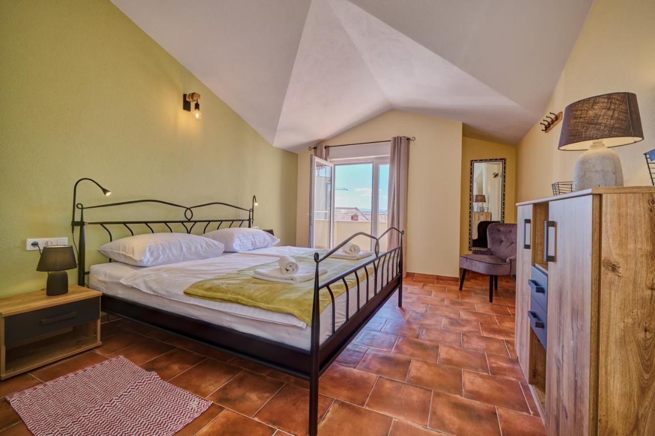 Anovi Holiday Homes Trogir Exterior foto