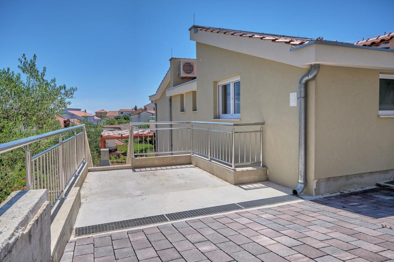Anovi Holiday Homes Trogir Exterior foto